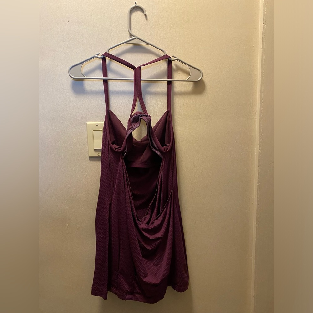 Lululemon C.Y.B. Tank - Picture 5 of 9